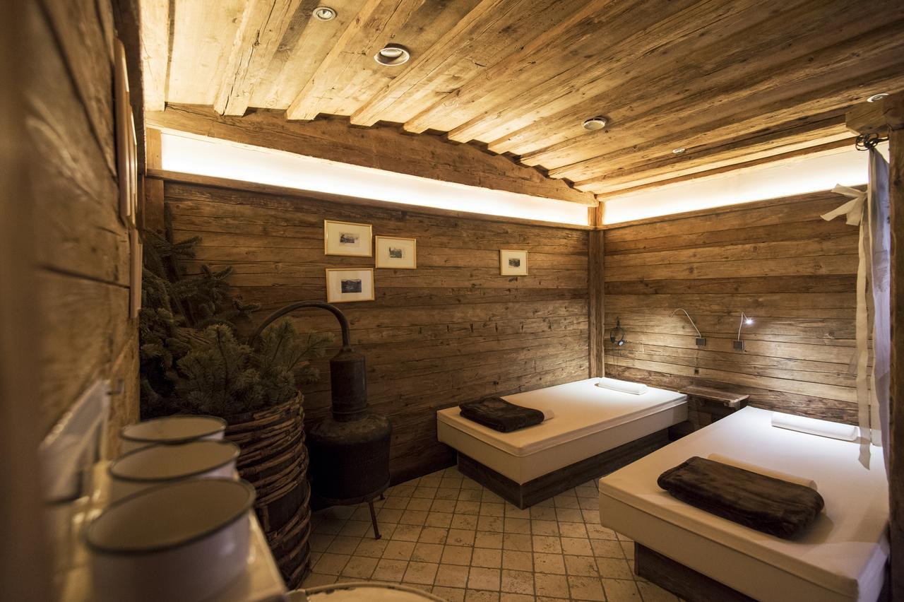 Charmehotel Uhrerhof - Deur 4* St. Ulrich in Gröden