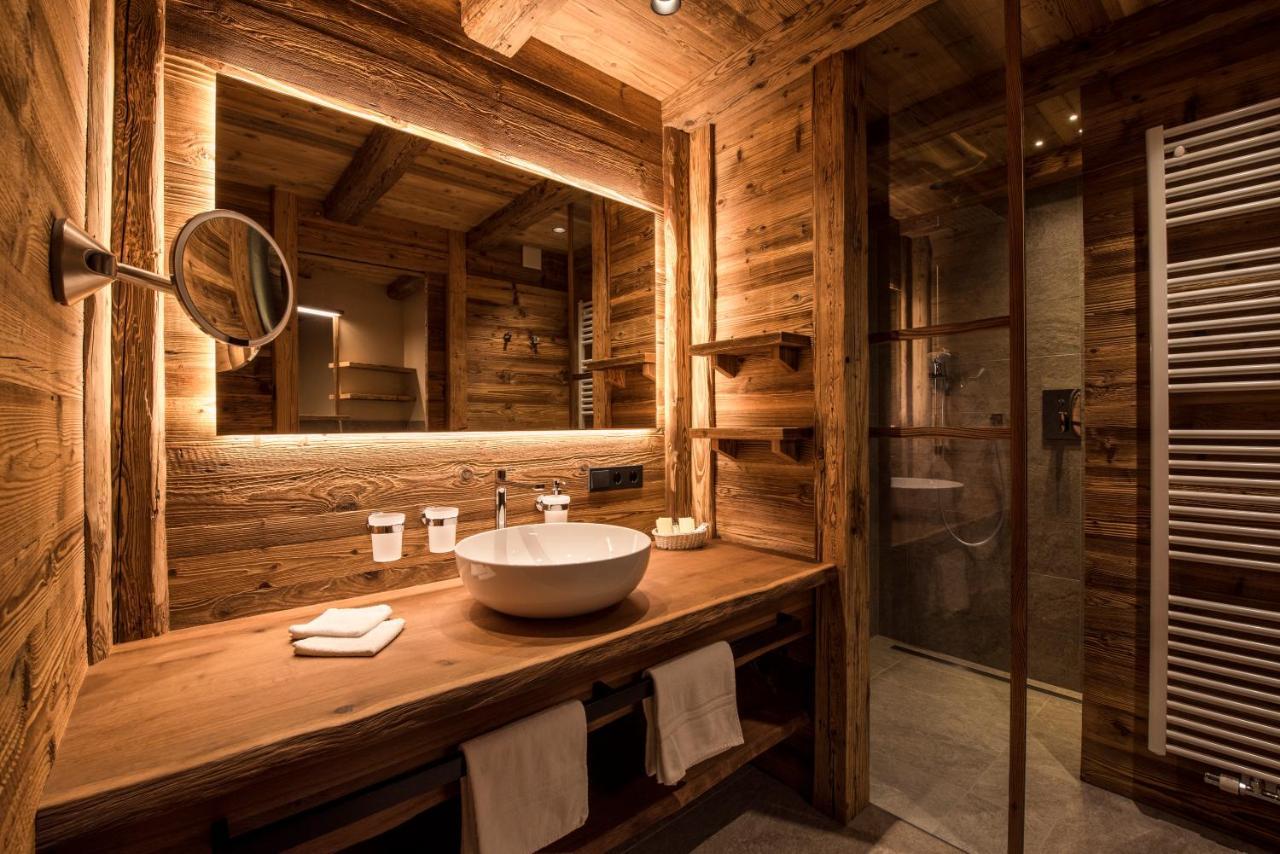 Charmehotel Uhrerhof - Deur 4*